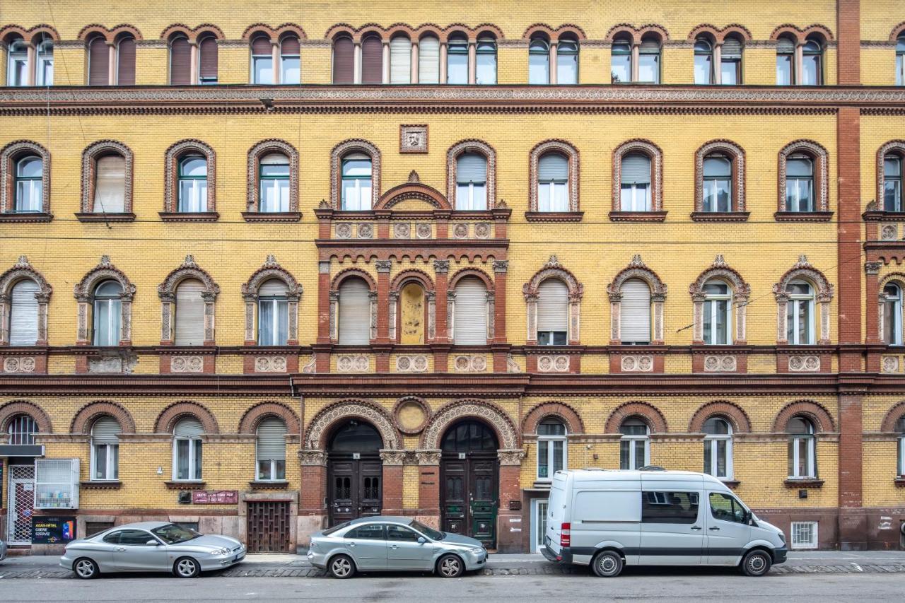 Cozy & Central With 2-bedroom Budapest